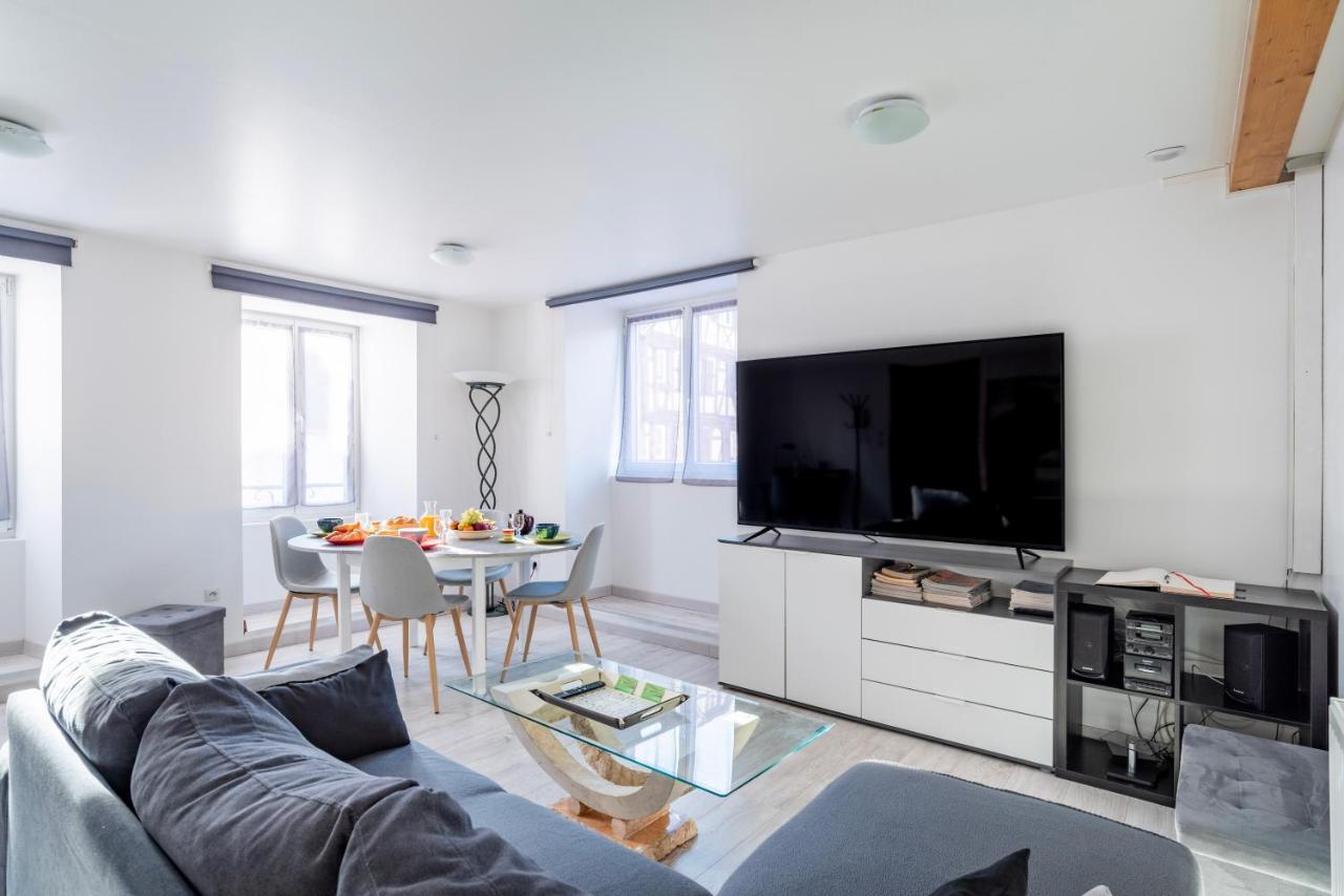 Gite Le Carpe Diem - Classe 3 Etoiles - Centre Ville - Wifi - Netflix Marmoutier Exterior foto