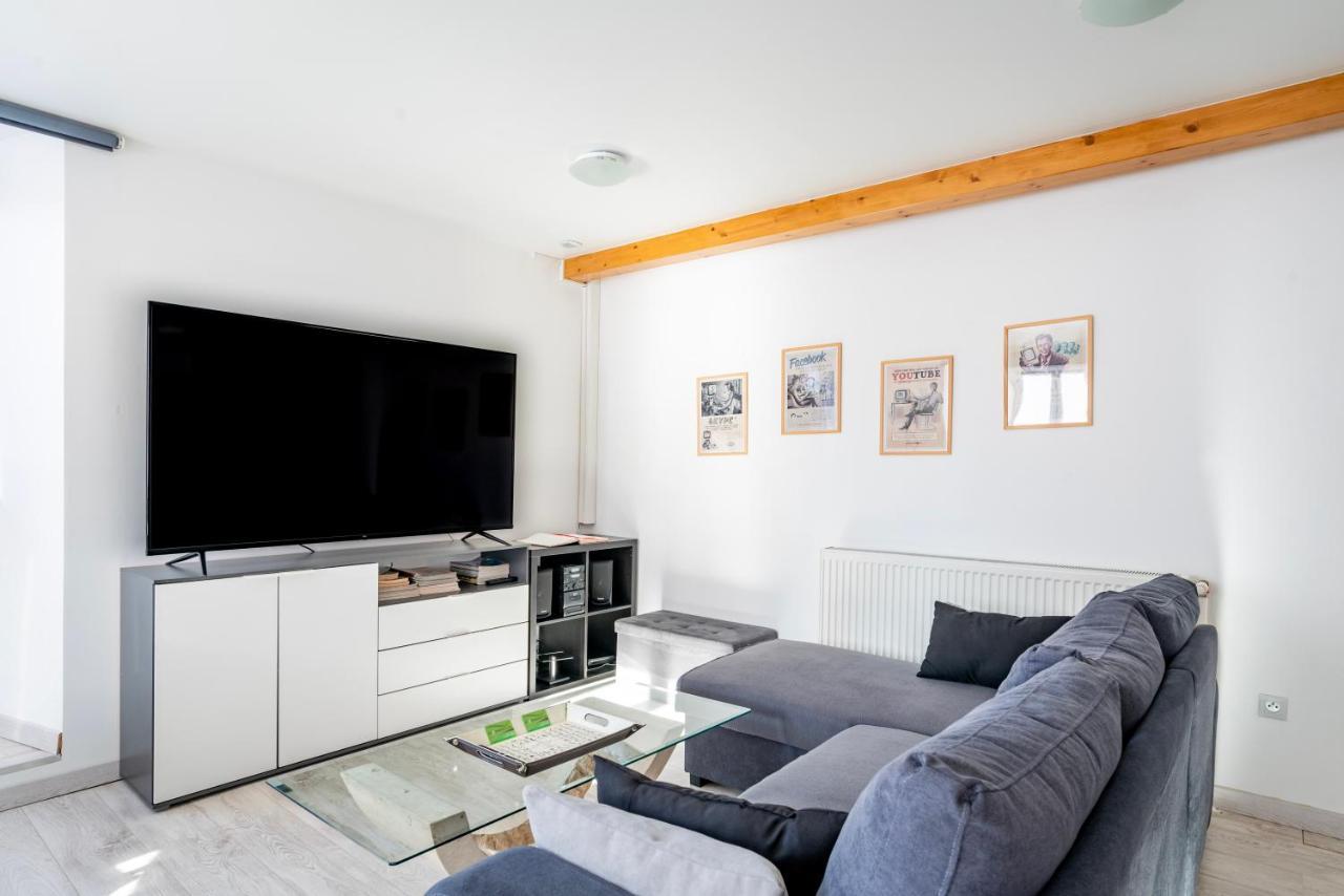 Gite Le Carpe Diem - Classe 3 Etoiles - Centre Ville - Wifi - Netflix Marmoutier Exterior foto